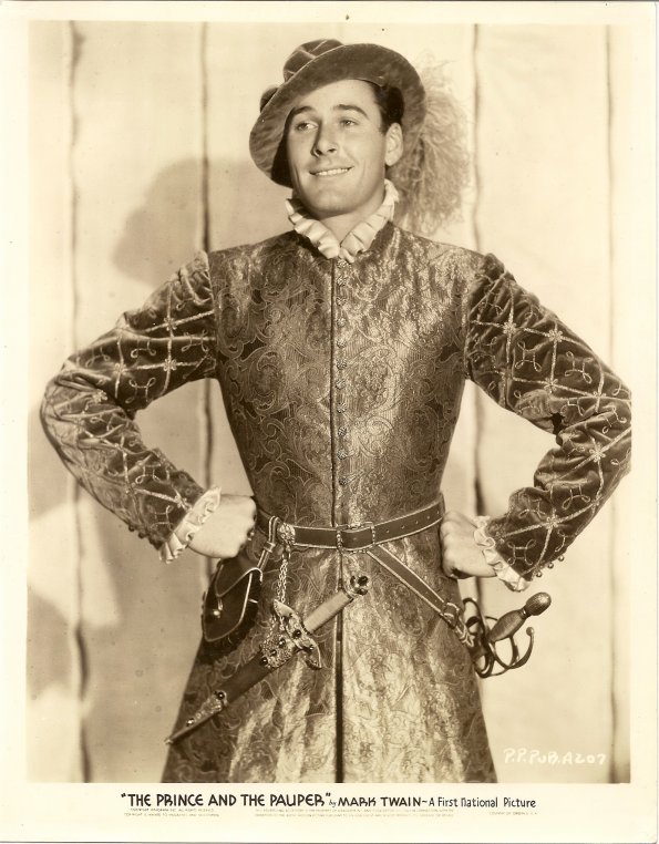 Errol-Flynn-Prince-and-the-pauper