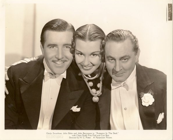 Gladys-Swartout-Romance-in-the-dark2