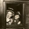 erol-flynn-bette-davis-the-sisters3